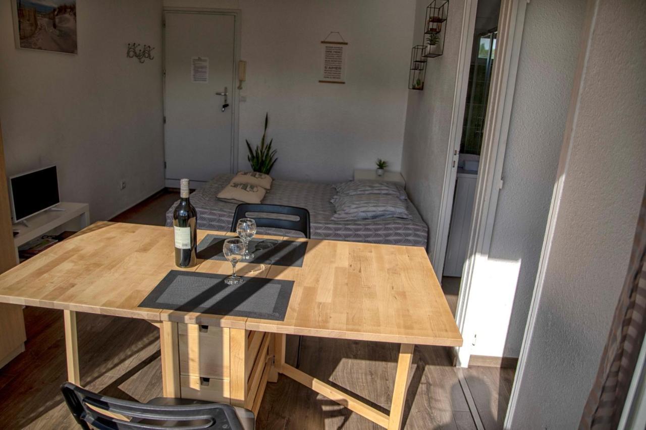 Studio Terrasse Montpellier - Parking Prive - Proche Ligne 1 Zewnętrze zdjęcie